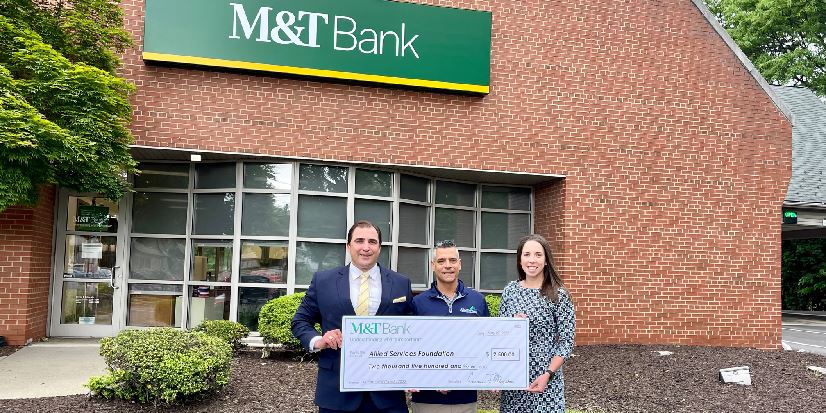 M&T Bank donates to support autism programs at Allied Services